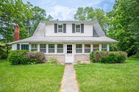 1720 W Ridge Rd, Wytheville, VA 24382