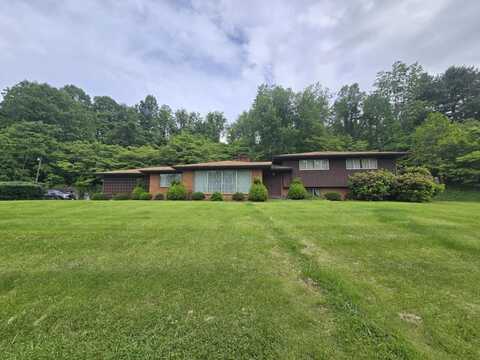 236 Fill Street, Pounding Mill, VA 24637