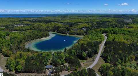 French Court, Williamsburg, MI 49690