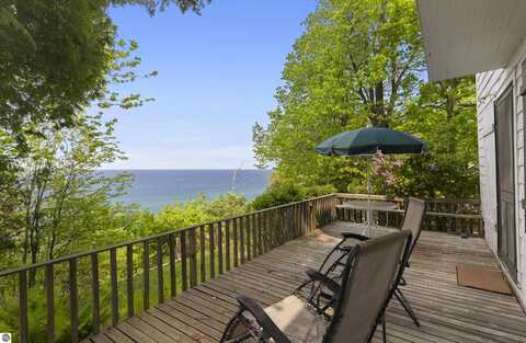 1884 Beech Road, Frankfort, MI 49635