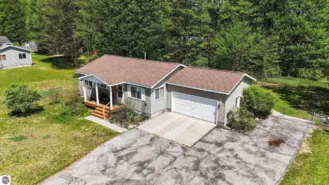 2397 Gary Road, Traverse City, MI 49685