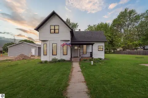 646 S Melze Street, Merrill, MI 48637