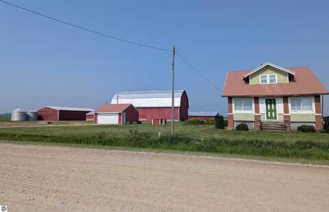 153 N Court, Turner, MI 48765