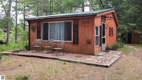 2431 Dodge Lake, Harrison, MI 48625