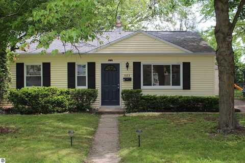 1023 S Elizabeth Street, Mount Pleasant, MI 48858