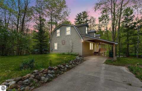 1412 Rifle River Drive, Prescott, MI 48756