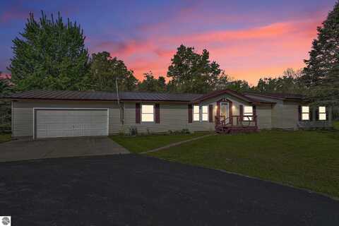 2439 W 10 1/2 Mile Road, Irons, MI 49644