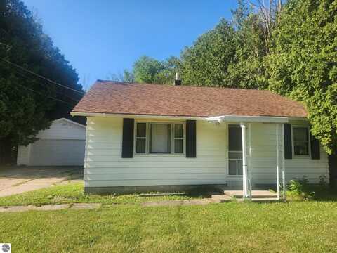 340 North Street, Standish, MI 48658