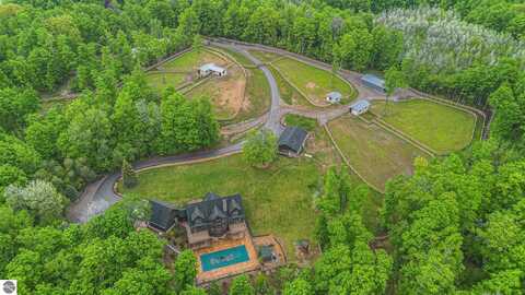 5575 M 72, Williamsburg, MI 49690