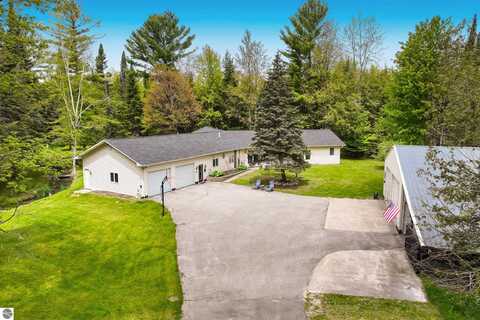 7106 S M-88, Bellaire, MI 49615