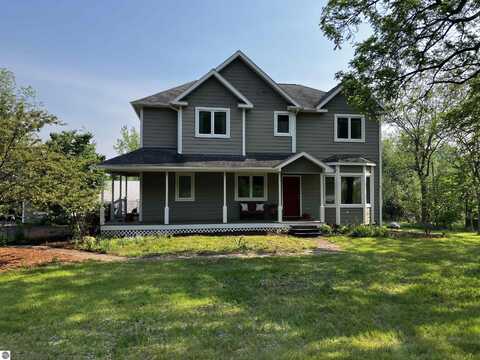 3815 Jefferson Avenue, Traverse City, MI 49684