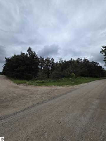 County Line Road, Kingsley, MI 49649