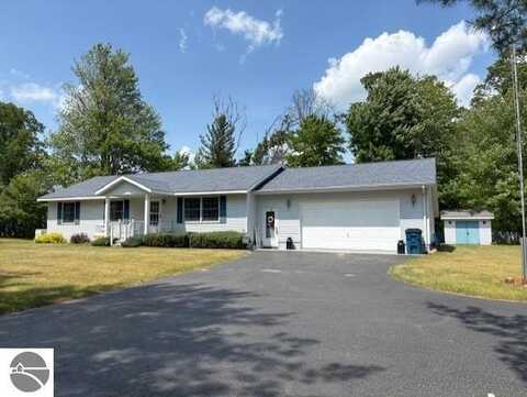 2615 Antelope Trail, West Branch, MI 48661