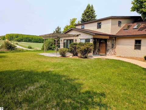 8748 Nelson Road, East Jordan, MI 49727