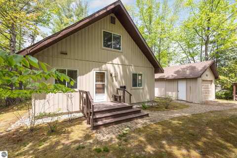 3228 S Skeba Road S, Lake Leelanau, MI 49653