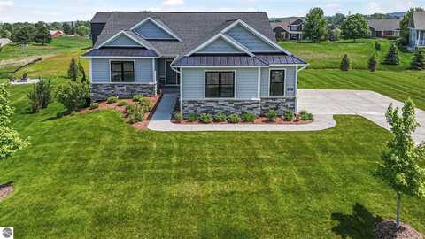 633 Madeira Drive, Traverse City, MI 49696