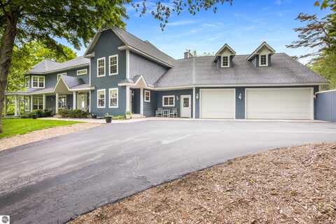 8401 S Sullivan Road, Cedar, MI 49621