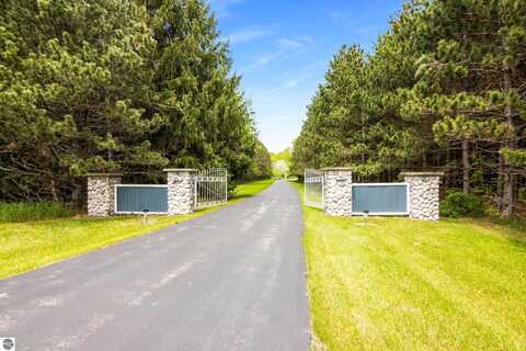 8401 S Sullivan Road, Cedar, MI 49621