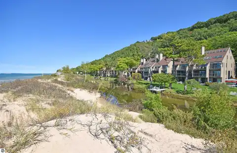 19 Great Lakes, Glen Arbor, MI 49636