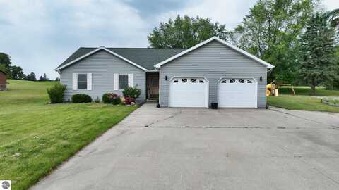 1006 Clubhouse Drive, Isabella, MI 48893