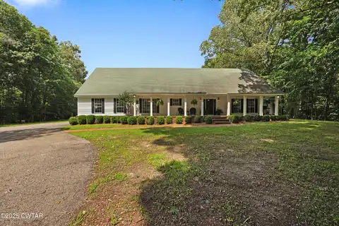 218 Old Bells Road, Jackson, TN 38305