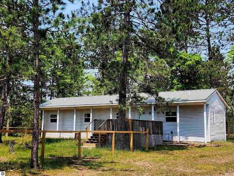 3764 E North Down River Road, Grayling, MI 49738