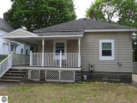 120 Copier Street, Cadillac, MI 49601