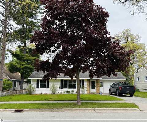 1031 E State Street, Traverse City, MI 49686