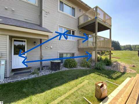 2679 Green Meadows Drive, Traverse City, MI 49686