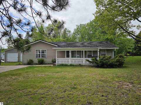 1776 S Morey Road, Lake City, MI 49651