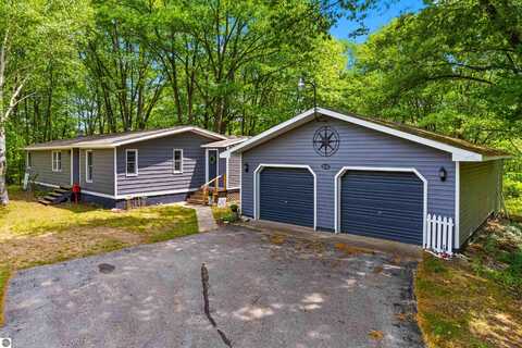 2692 Kettle Lake Road, Kalkaska, MI 49646