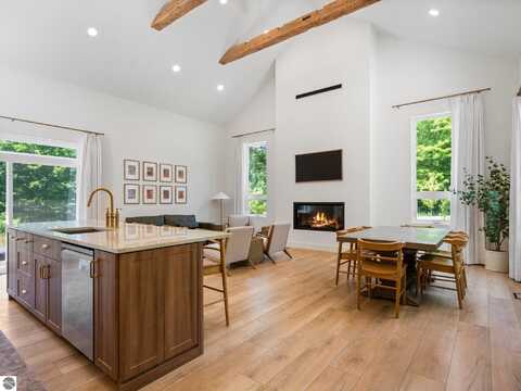 6848 E Lake Bluffs Drive, Traverse City, MI 49684