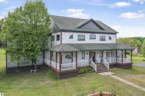 6542 Fife Lake Road, Fife Lake, MI 49633