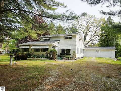 4451 Bissonette Road, Oscoda, MI 48750
