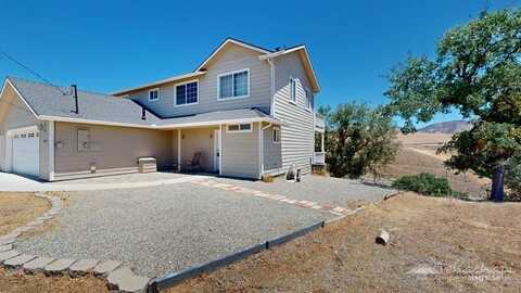 19301 Brite Valley Road, Tehachapi, CA 93561