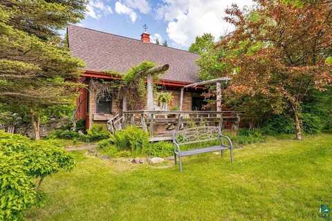 6146 Highway 61, Silver Bay, MN 55614
