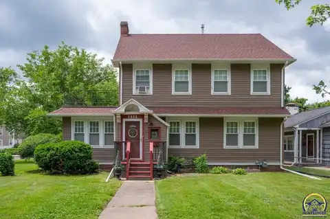 1533 SW MacVicar AVE, Topeka, KS 66604