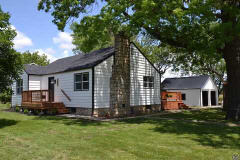 701 Elm ST, Lyndon, KS 66451