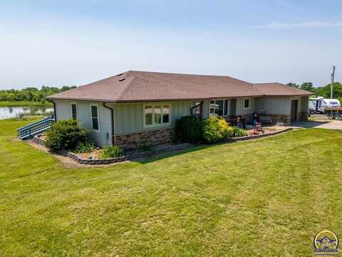 619 SW Carlson RD, Maple Hill, KS 66615