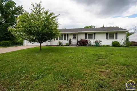 1244 SW 31st Ter, Topeka, KS 66611
