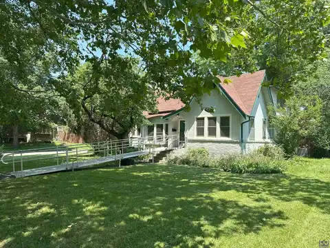 1300 SW High AVE, Topeka, KS 66604