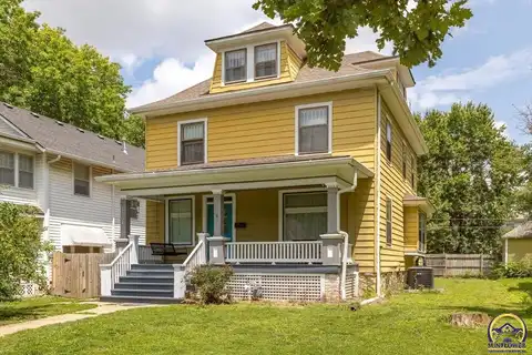 1304 SW College AVE, Topeka, KS 66604
