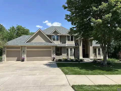 5630 SW Clarion Lakes DR, Topeka, KS 66614