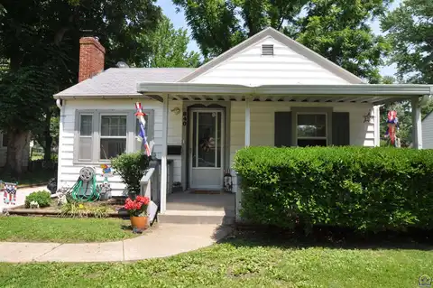 840 SW Saline ST, Topeka, KS 66606