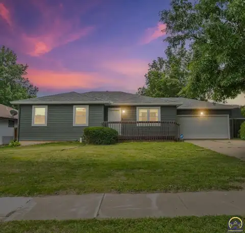 5317 SW 11th ST, Topeka, KS 66604