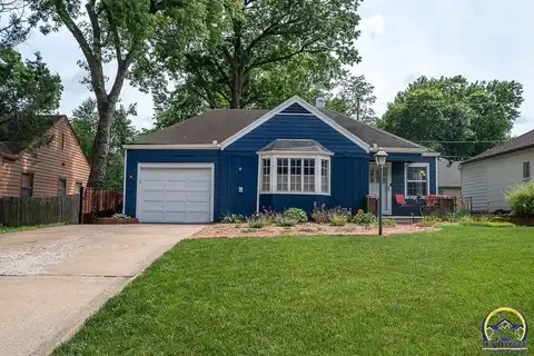 3327 SW Huntoon ST, Topeka, KS 66604