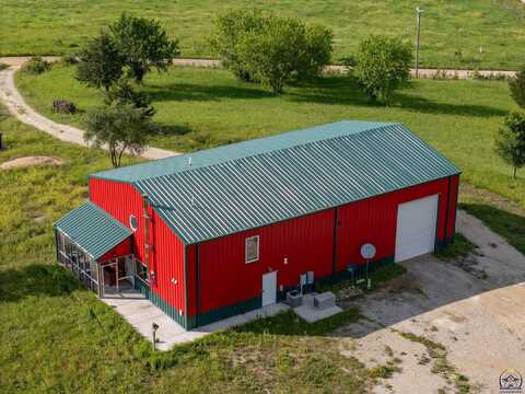 10973 K RD, Delia, KS 66418