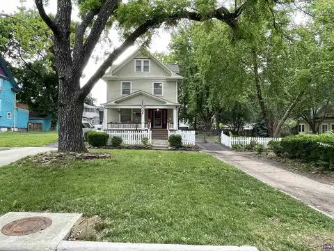 1131 SW Western AVE, Topeka, KS 66604