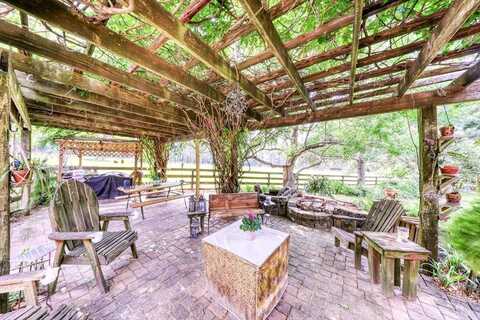 233 Fox Meadow Lane, Thomasville, GA 31757