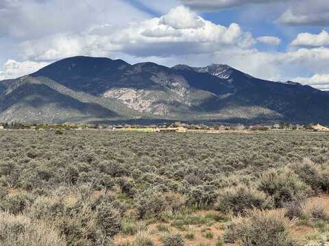 8 Bellevue Drive LOT 32, Arroyo Seco, NM 87514